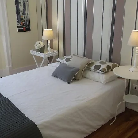 Angola Floor 6 Bedrooms Lisbona