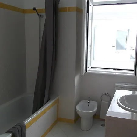 Angola Floor 6 Bedrooms *