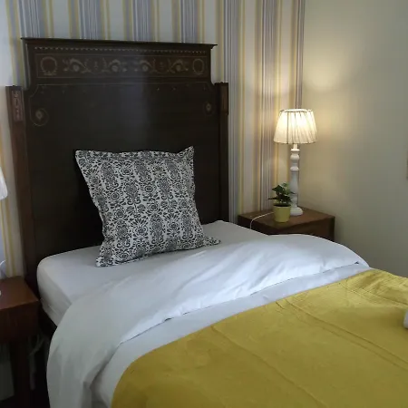 Angola Floor 6 Bedrooms Апартаменти Лісабон