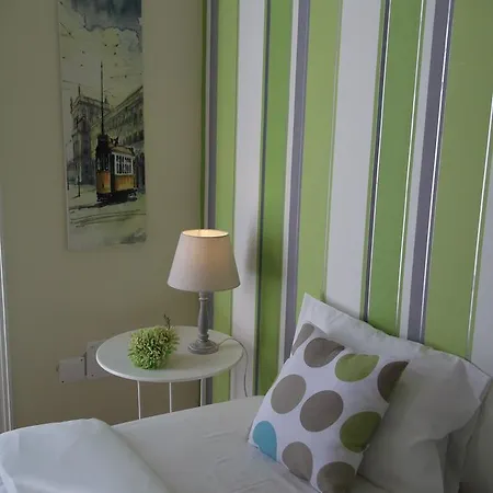 Appartamento Angola Floor 6 Bedrooms Lisbona